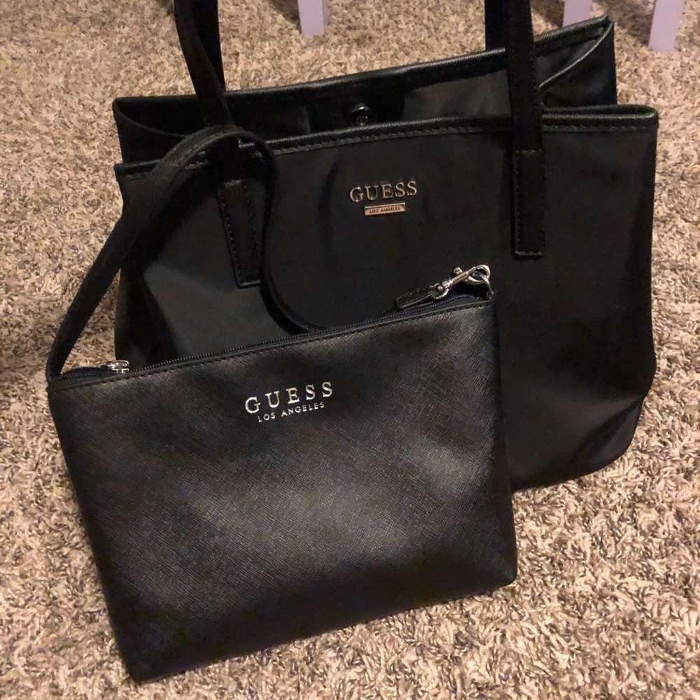 Guess handbag 👜